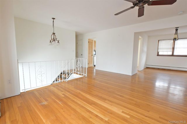 205 Connetquot Road, Oakdale, NY 11769