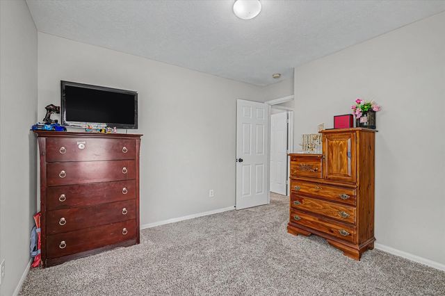 8202 Prairie Wind Lane, Houston, TX 77040
