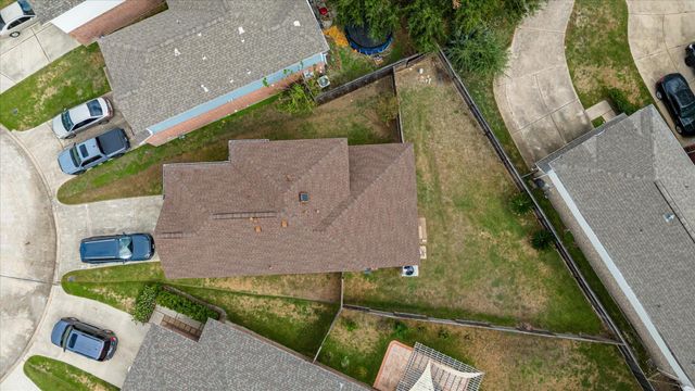 8202 Prairie Wind Lane, Houston, TX 77040