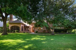 5806 Willow Lane, Dallas, TX 75230