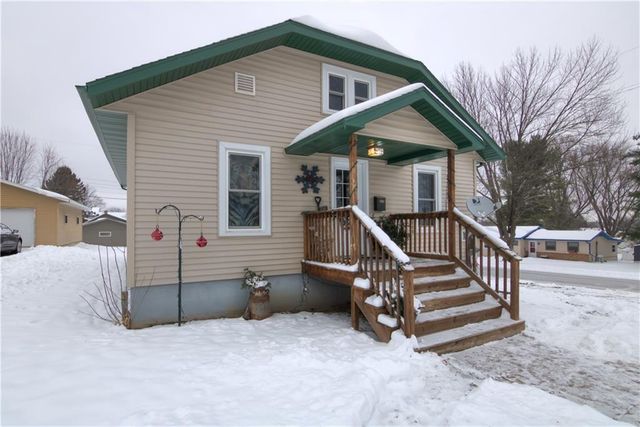 701 W 4th Street, Neillsville, WI 54456