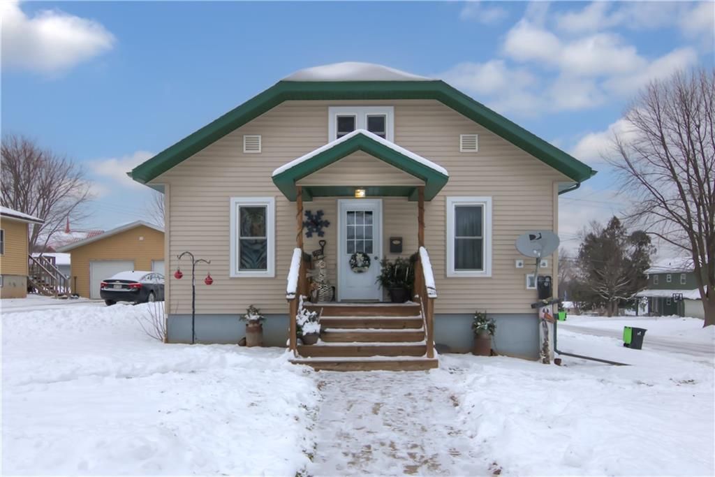 701 W 4th Street, Neillsville, WI 54456