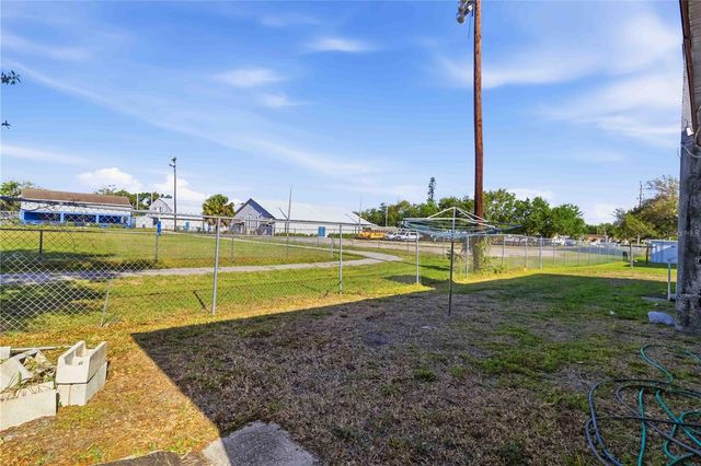 1601 4TH AVENUE W, Palmetto, FL 34221