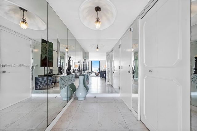 2301 S Ocean 201, Hollywood, FL 33019