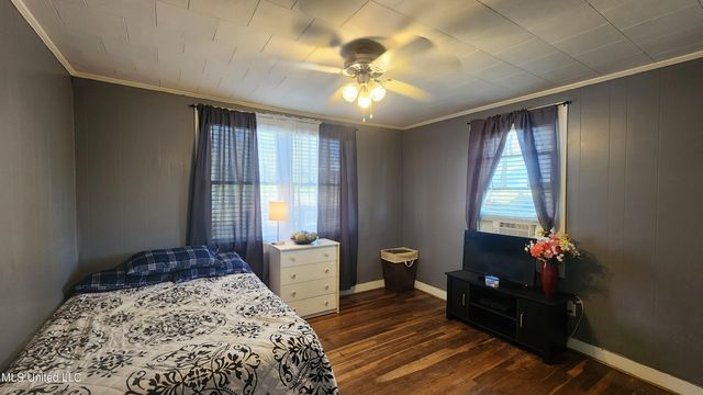 8 Lofton Lane, Natchez, MS 39120