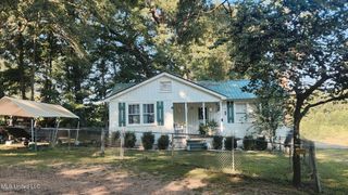 8 Lofton Lane, Natchez, MS 39120
