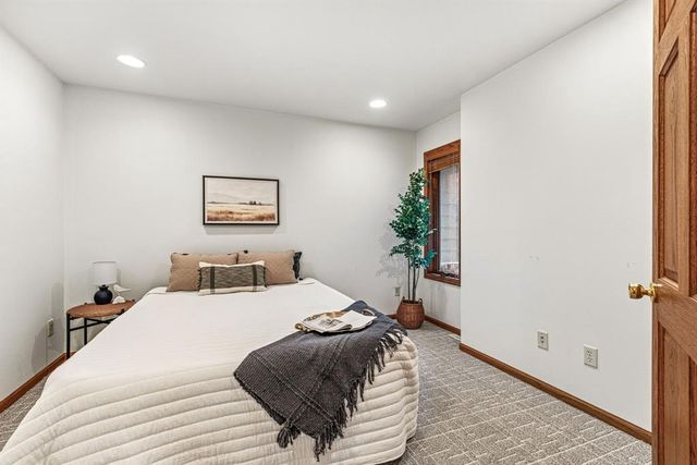 2608 E Princeton Avenue, Eau Claire, WI 54703