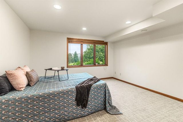2608 E Princeton Avenue, Eau Claire, WI 54703