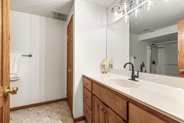 2608 E Princeton Avenue, Eau Claire, WI 54703
