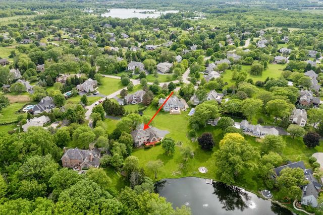 5420 Belmont Court, Libertyville, IL 60048
