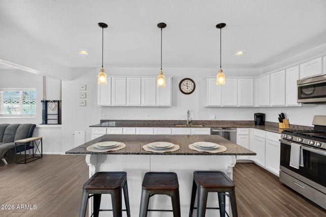 425 E HERMOSA Drive, Tempe, AZ 85282