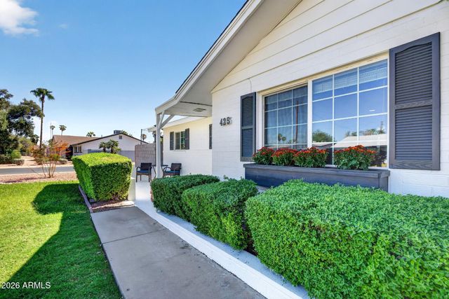 425 E HERMOSA Drive, Tempe, AZ 85282