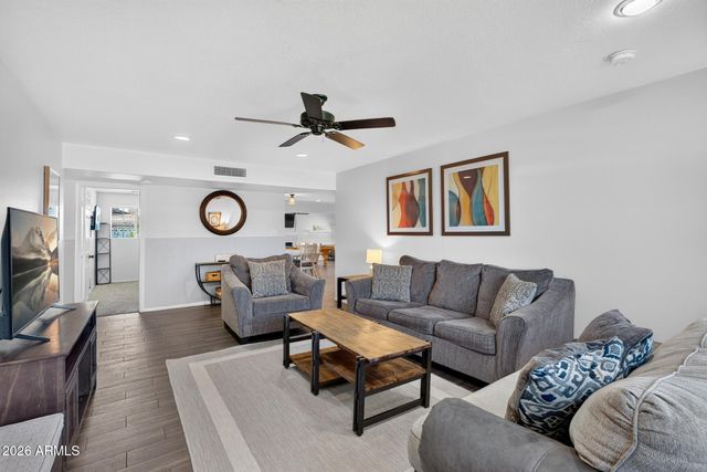 425 E HERMOSA Drive, Tempe, AZ 85282