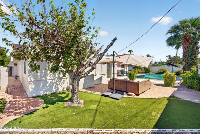 425 E HERMOSA Drive, Tempe, AZ 85282