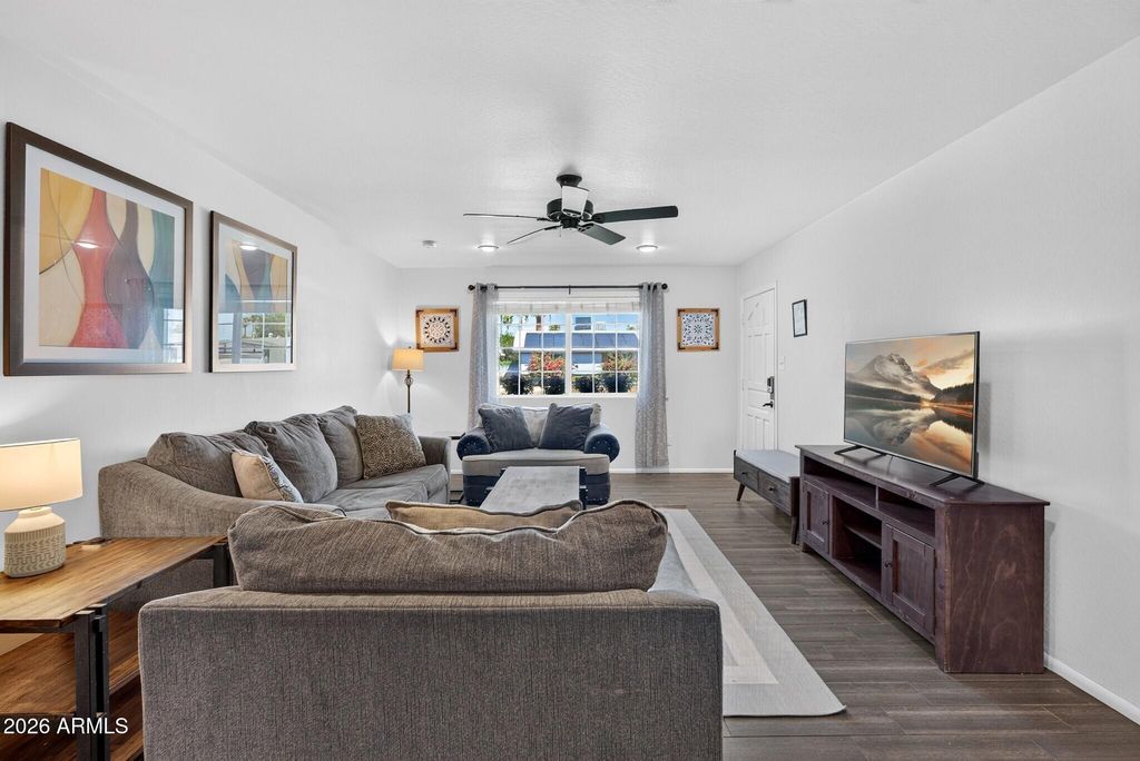 425 E HERMOSA Drive, Tempe, AZ 85282 — photo 5