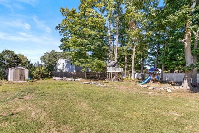 223 Central Street, Hudson, MA 01749