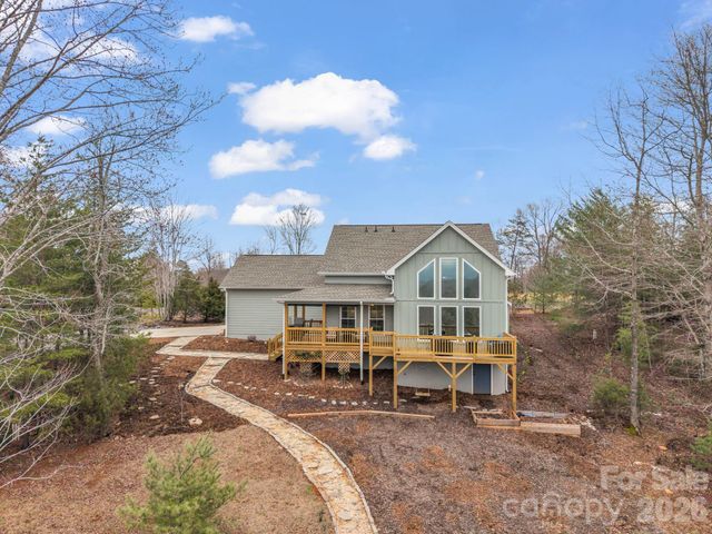 631 Mountain Parkway, Mill Spring, NC 28756