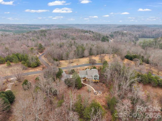 631 Mountain Parkway, Mill Spring, NC 28756