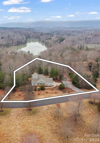 631 Mountain Parkway, Mill Spring, NC 28756