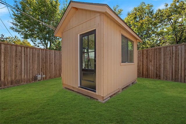 4074 Cedar Bayou Drive, Dallas, TX 75244