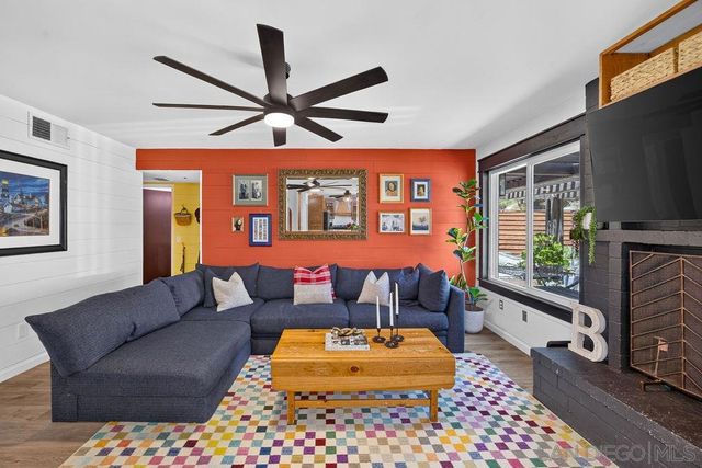 9165 Vista Entrada, Lakeside, CA 92040