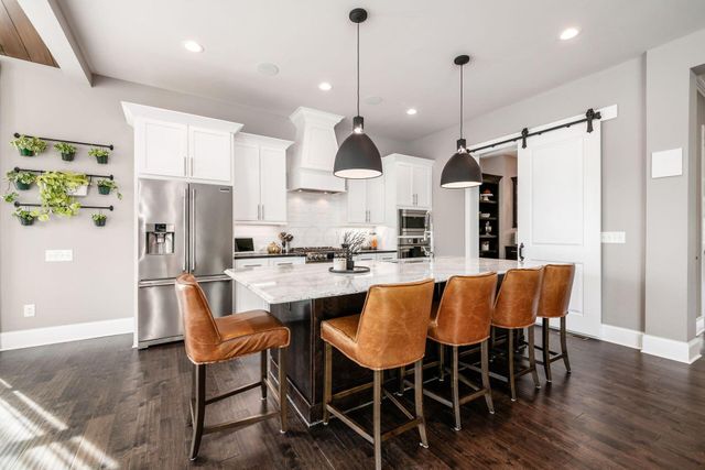 10600 Honeysuckle Way, Plain City, OH 43064