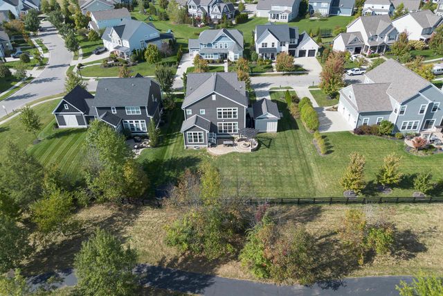 10600 Honeysuckle Way, Plain City, OH 43064