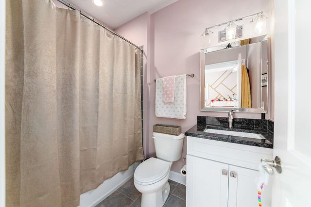 10600 Honeysuckle Way, Plain City, OH 43064