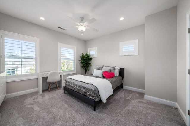 10600 Honeysuckle Way, Plain City, OH 43064