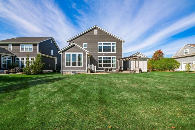 10600 Honeysuckle Way, Plain City, OH 43064