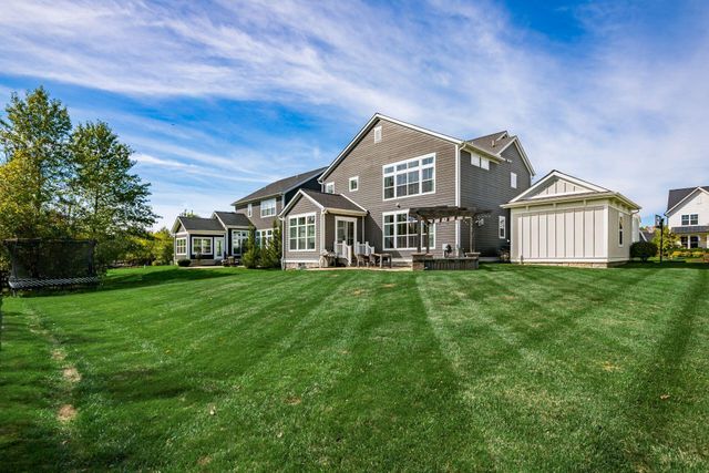 10600 Honeysuckle Way, Plain City, OH 43064