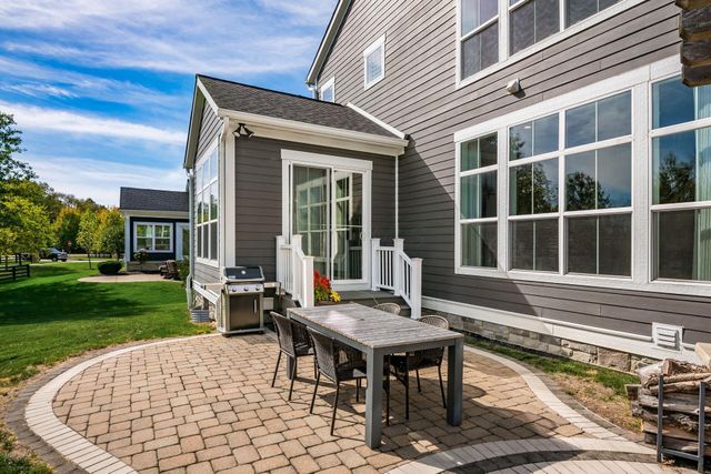 10600 Honeysuckle Way, Plain City, OH 43064