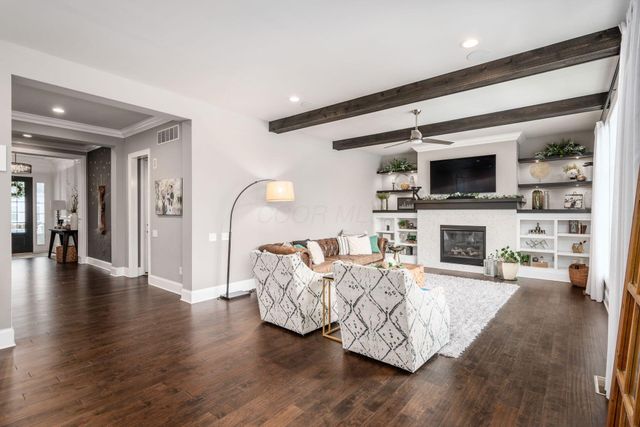 10600 Honeysuckle Way, Plain City, OH 43064