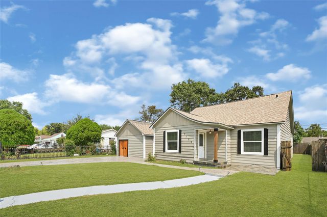 7125 Gillen St, Houston, TX 77087