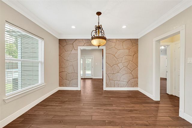 7125 Gillen St, Houston, TX 77087