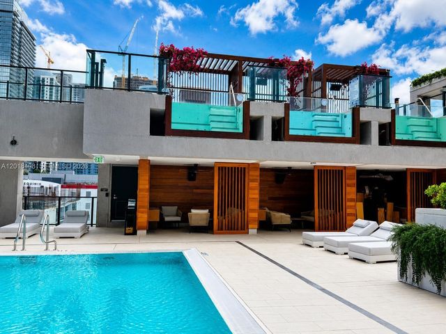 20 NE 11th 4203A, Miami, FL 33132