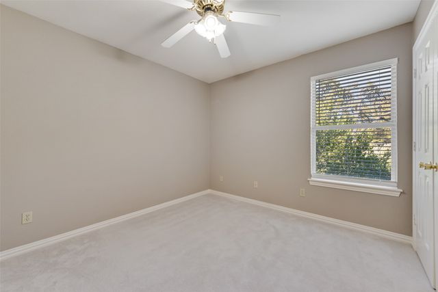 2569 Castle Circle, Fort Worth, TX 76108