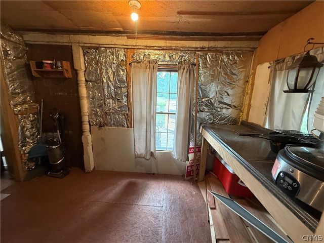 352 South Real Street, Cape Vincent, NY 13618