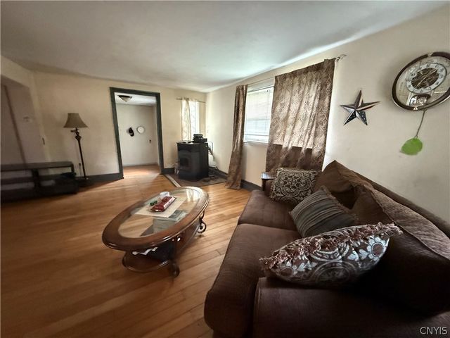 352 South Real Street, Cape Vincent, NY 13618