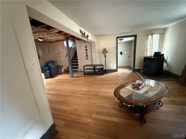 352 South Real Street, Cape Vincent, NY 13618