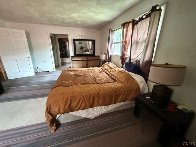 352 South Real Street, Cape Vincent, NY 13618