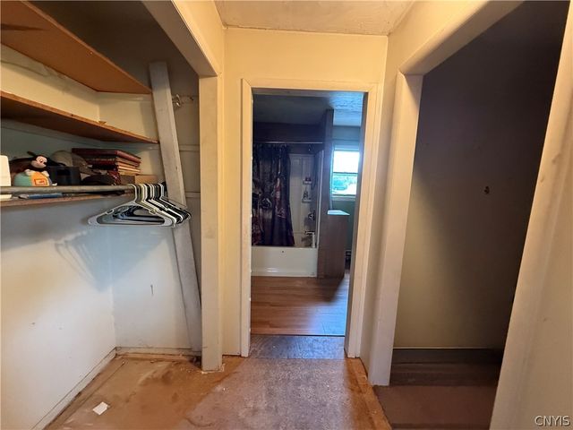 352 South Real Street, Cape Vincent, NY 13618