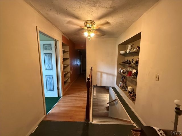 352 South Real Street, Cape Vincent, NY 13618