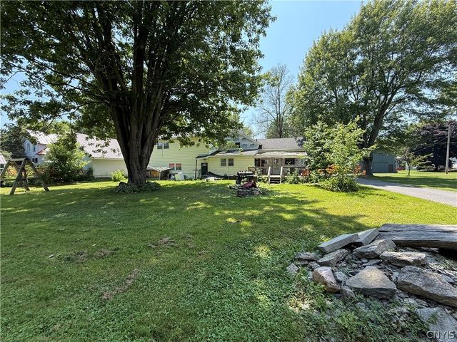 352 South Real Street, Cape Vincent, NY 13618