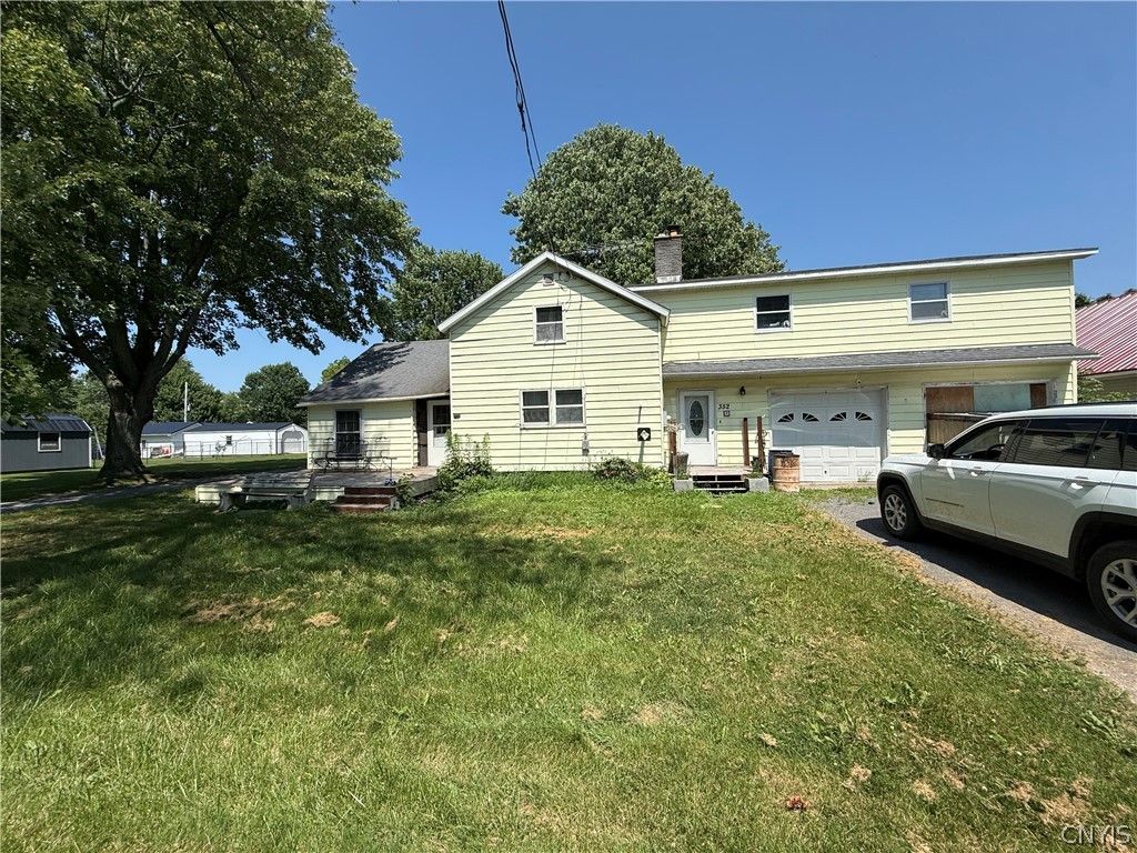 352 South Real Street, Cape Vincent, NY 13618