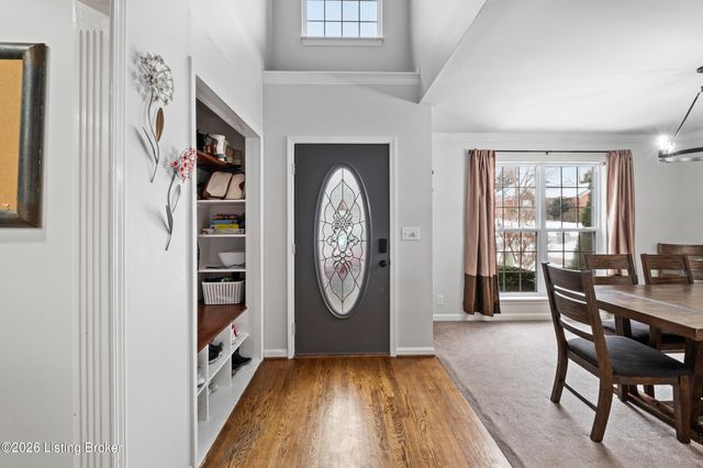 11600 Chinook Ct, Louisville, KY 40299