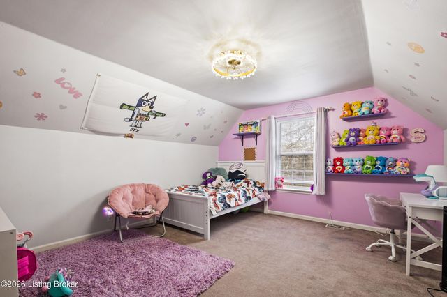 11600 Chinook Ct, Louisville, KY 40299