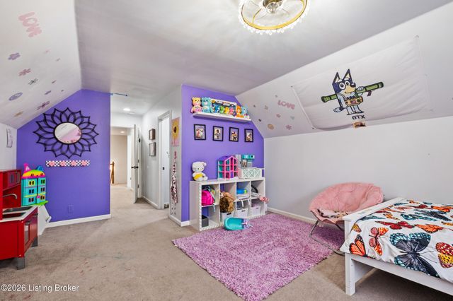 11600 Chinook Ct, Louisville, KY 40299