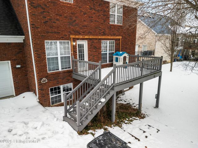 11600 Chinook Ct, Louisville, KY 40299