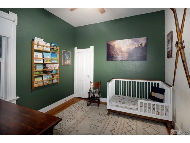 940 S Logan St, Denver, CO 80209